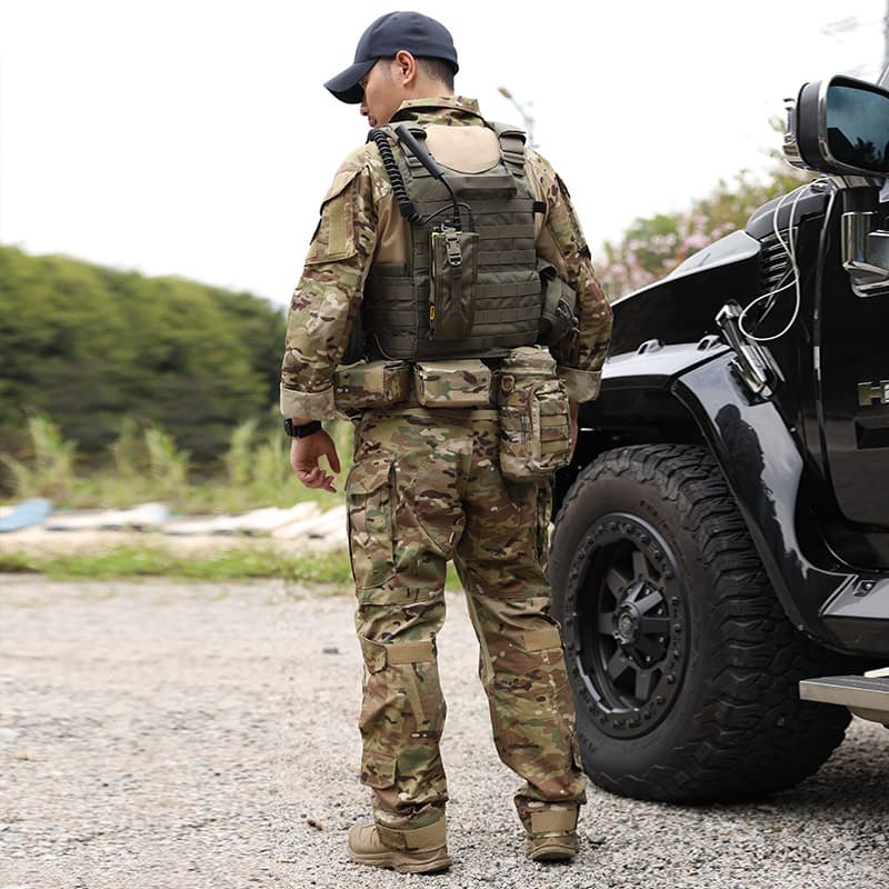Tactical load carriage in an outdoor field setting